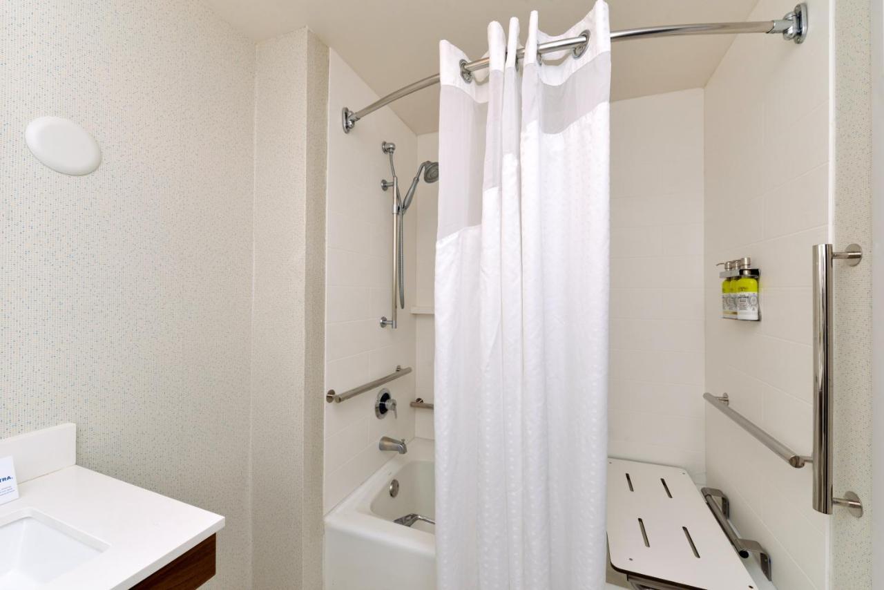 Holiday Inn Express Lodi By Ihg Esterno foto