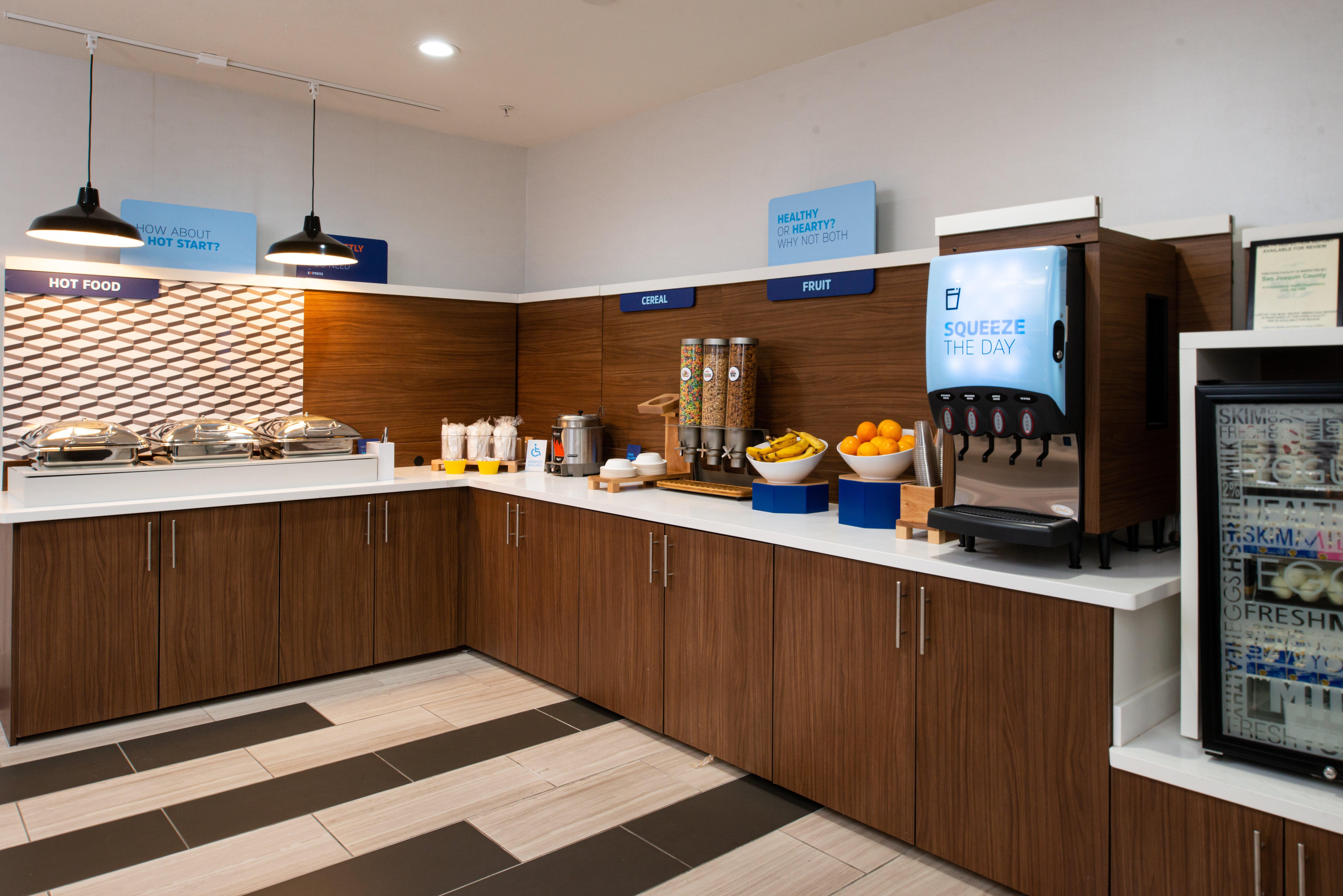 Holiday Inn Express Lodi By Ihg Esterno foto