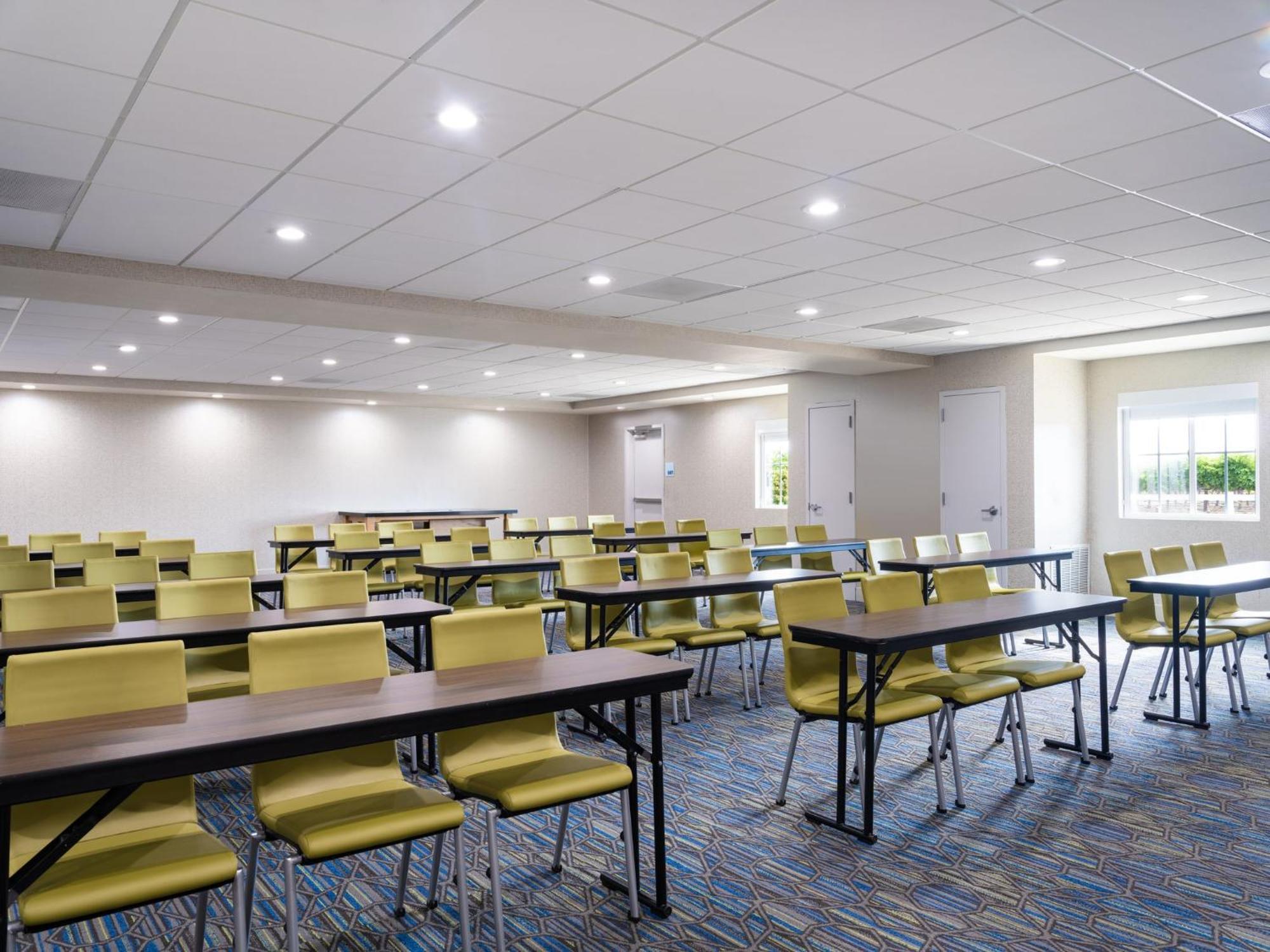 Holiday Inn Express Lodi By Ihg Esterno foto